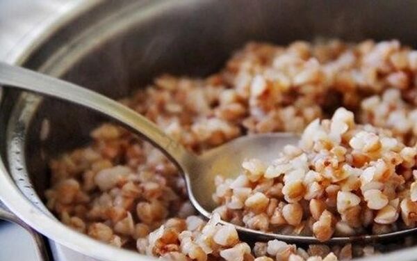 Ricetta porridge di grano saraceno per la dieta